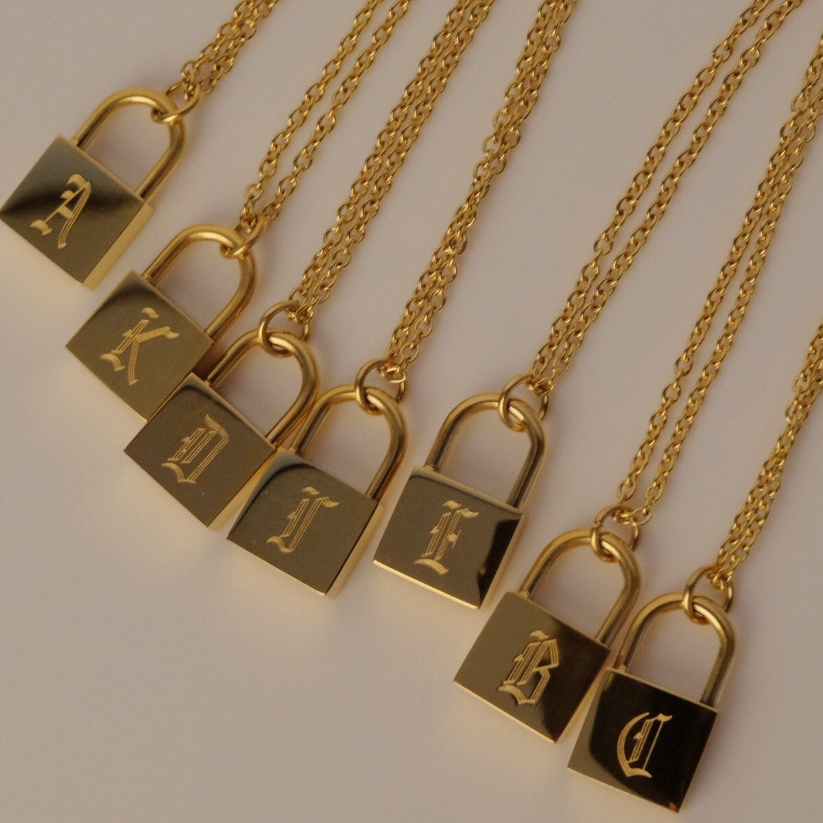 Monogram Lock Pendant S00 - Fashion Jewelry