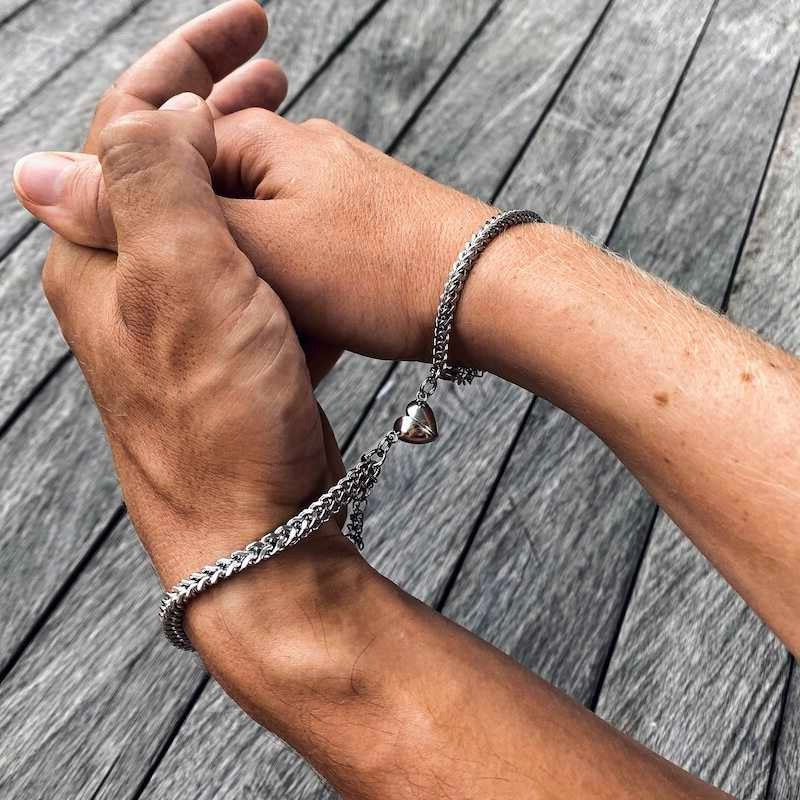TOTWOO Touch Bracelets for Couples ,Light up Georgia | Ubuy